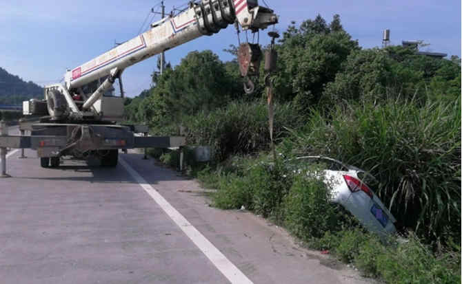 石鼓区重载吊车救援